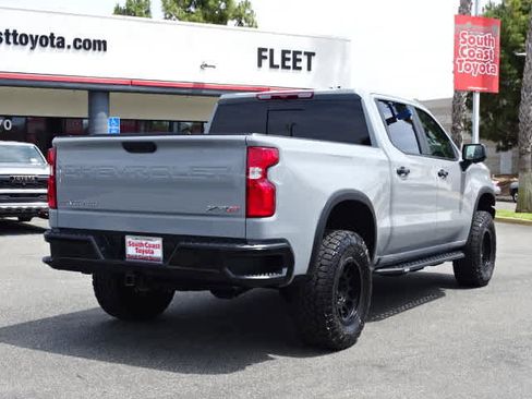 Used 2024 Chevrolet Silverado 1500 ZR2 AWD/4WD image 13