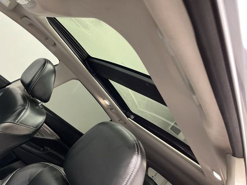 Used 2018 Nissan Murano SL w/ Moonroof Package image 7