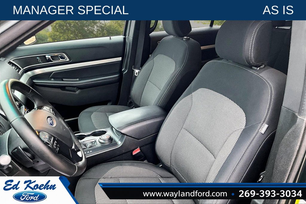 Used 2016 Ford Explorer XLT w/ Equipment Group 201A AWD/4WD image 24