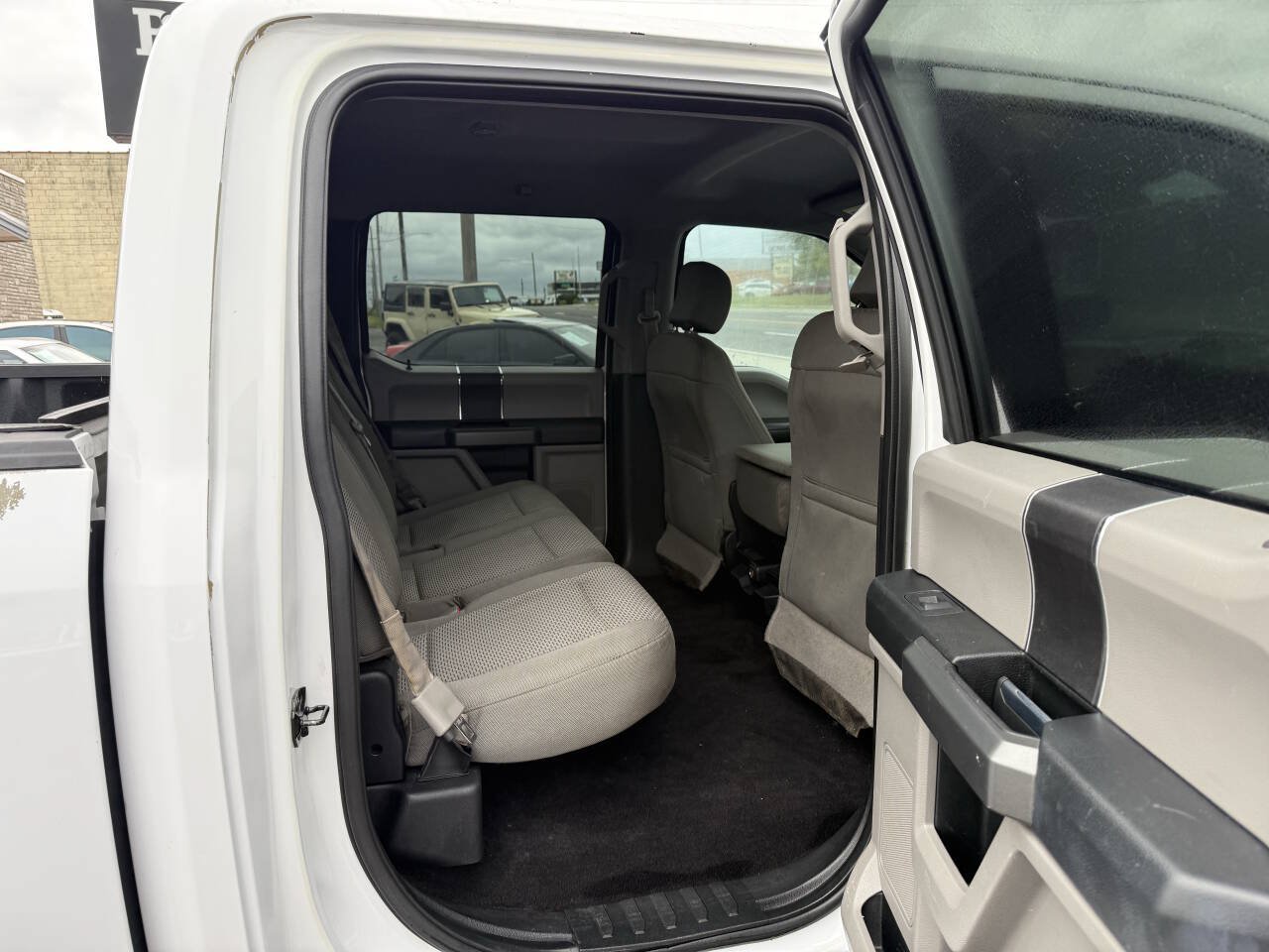 Used 2016 Ford F150 XLT w/ Equipment Group 301A Mid AWD/4WD image 12