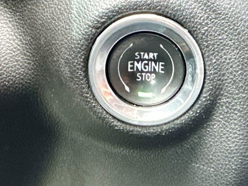 Used 2019 Chevrolet Silverado 1500 LT w/ Texas Edition image 20