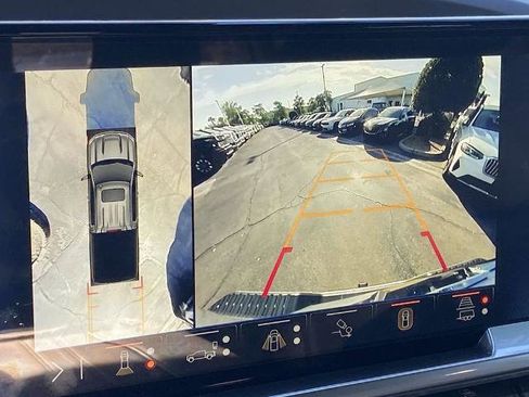 Certified 2024 Chevrolet Silverado 1500 High Country w/ Technology Package image 10