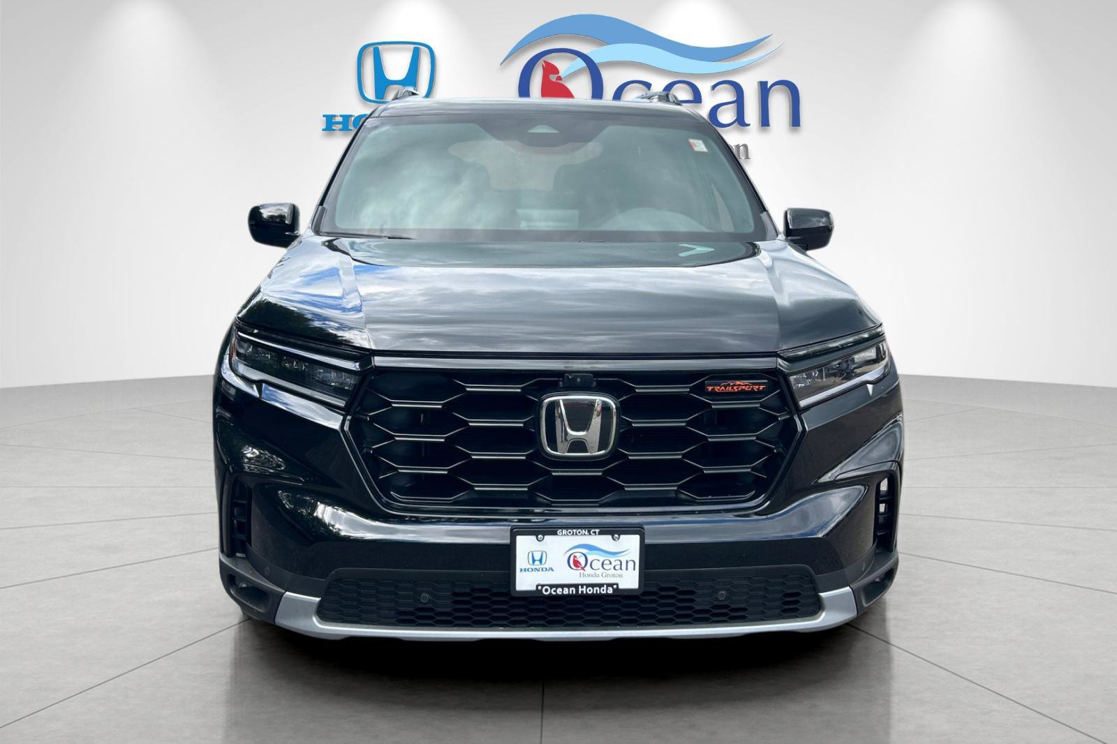 Used 2023 Honda Pilot TrailSport image 8