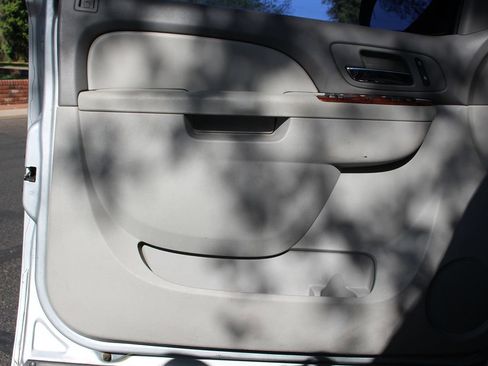 Used 2012 Chevrolet Tahoe LT w/ All-Star Edition image 9