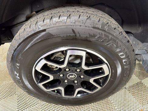 Used 2024 Ford Bronco Outer Banks image 18