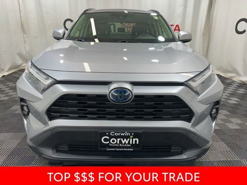 Used 2023 Toyota RAV4 XLE Premium image 2