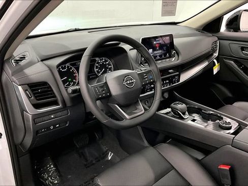 New 2026 Nissan Rogue Dark Armor AWD/4WD image 7