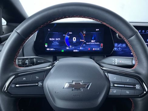 Certified 2024 Chevrolet Equinox EV RS image 3