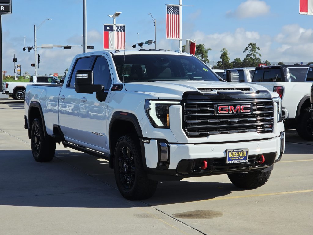 Used 2024 GMC Sierra 2500 AT4 w/ AT4 Premium Plus Package AWD/4WD image 3