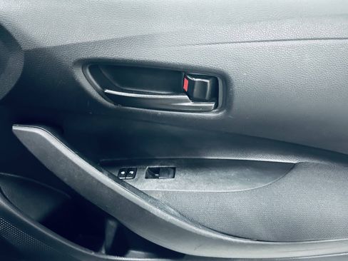 Used 2025 Toyota Corolla LE FWD image 35