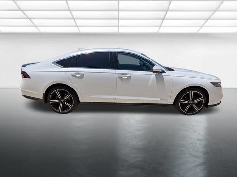 Used 2023 Honda Accord EX image 27
