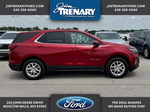 Used 2024 Chevrolet Equinox LT AWD/4WD image 1
