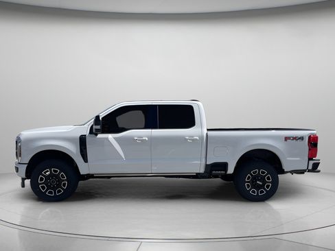New 2026 Ford F350 Platinum w/ FX4 Off-Road Package AWD/4WD image 6