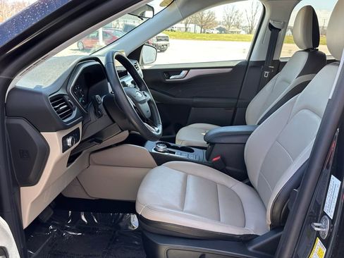 Used 2022 Ford Escape SEL AWD/4WD image 11