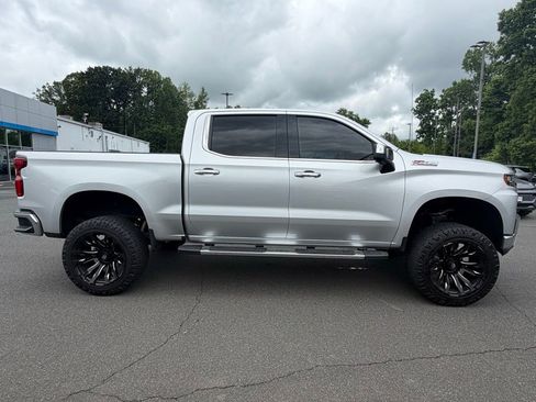 Used 2019 Chevrolet Silverado 1500 LTZ w/ LTZ Premium Package AWD/4WD image 8