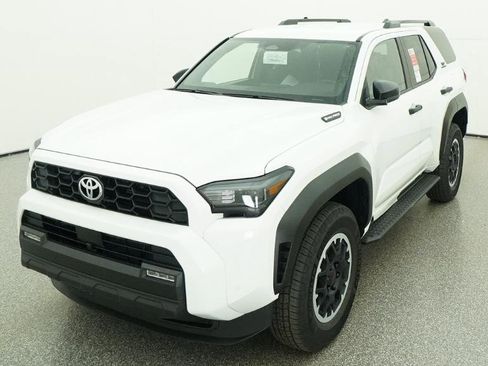 New 2026 Toyota 4Runner 4WD image 3