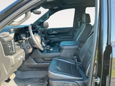 Used 2024 GMC Sierra 1500 AT4X w/ AT4X AEV Edition AWD/4WD image 9