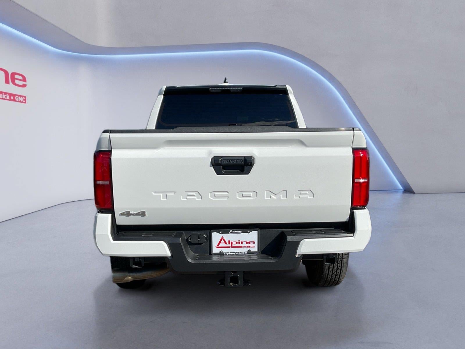 Used 2026 Toyota Tacoma SR5 AWD/4WD image 4