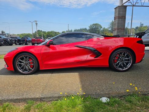 Used 2023 Chevrolet Corvette Stingray Coupe w/ 1LT RWD image 6