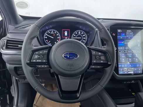 Used 2025 Subaru Forester Premium w/ Convenience Package #1 AWD/4WD image 15