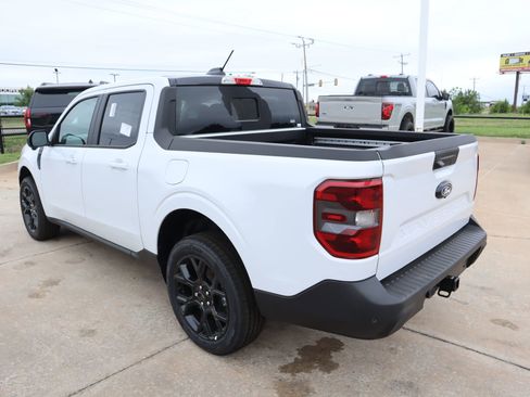 New 2026 Ford Maverick Lariat w/ Black Appearance Package AWD/4WD image 23
