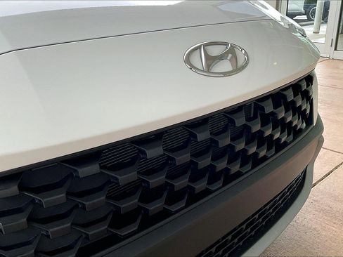 Used 2023 Hyundai Kona SE w/ Cargo Package AWD/4WD image 30