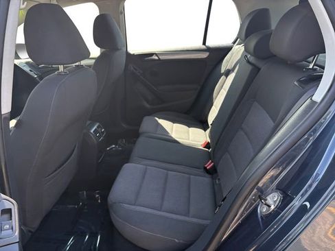 Used 2013 Volkswagen Golf TDI FWD image 10