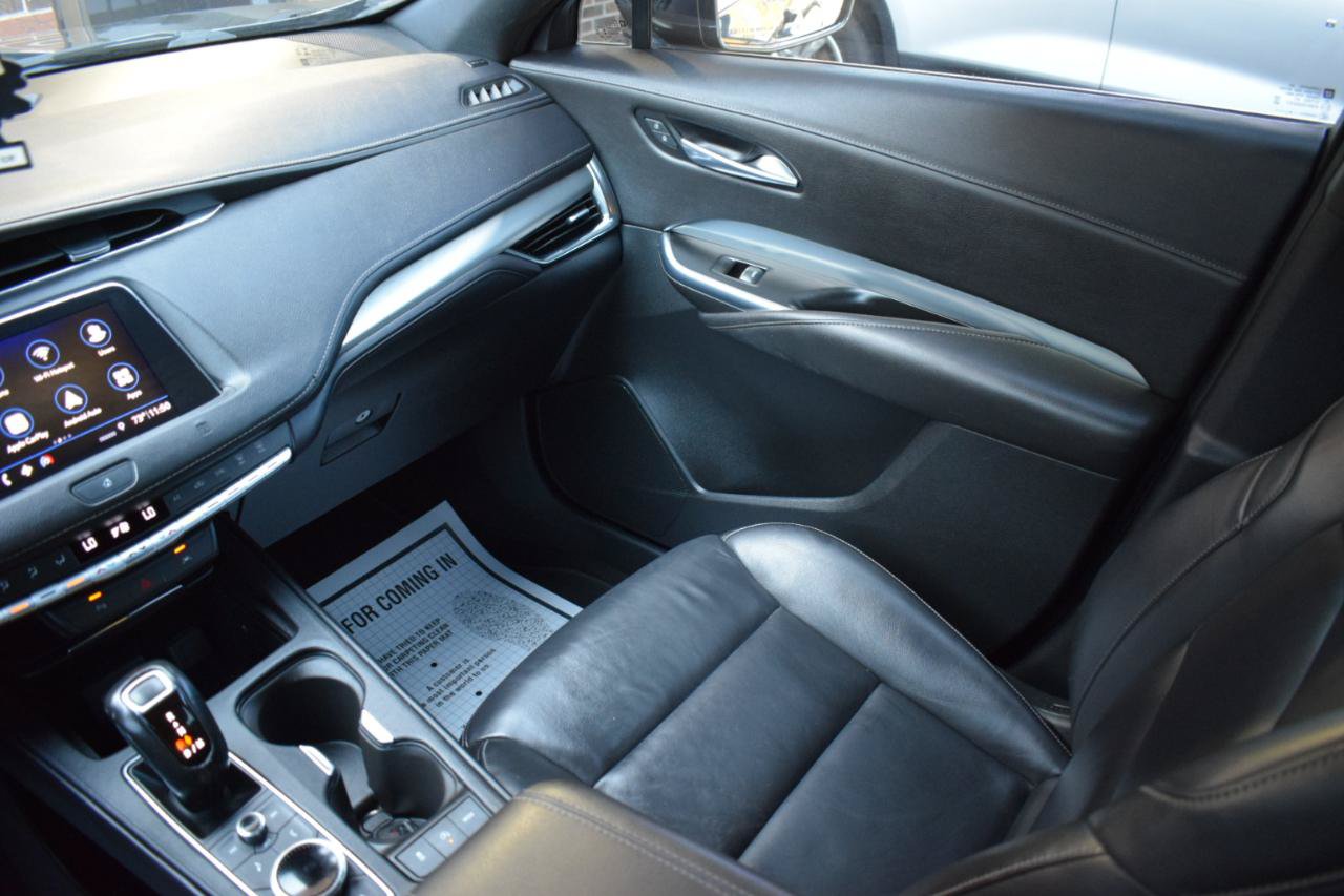 Used 2019 Cadillac XT4 Premium Luxury w/ Driver Awareness Package FWD image 16