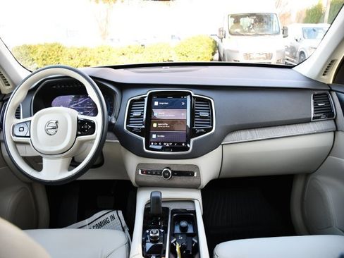 Certified 2024 Volvo XC90 B6 Plus w/ Protection Package image 21