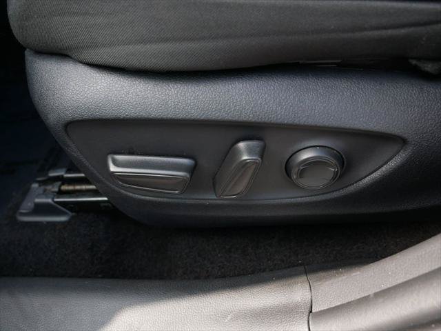 Certified 2025 Toyota RAV4 XLE AWD/4WD image 15