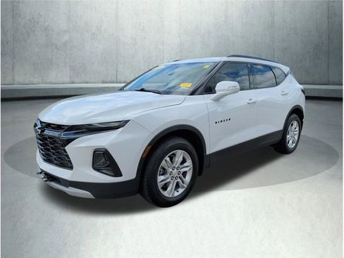Used 2021 Chevrolet Blazer LT FWD image 1