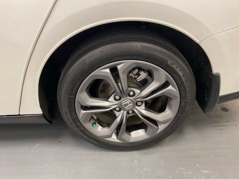 Used 2024 Honda Accord EX-L image 28