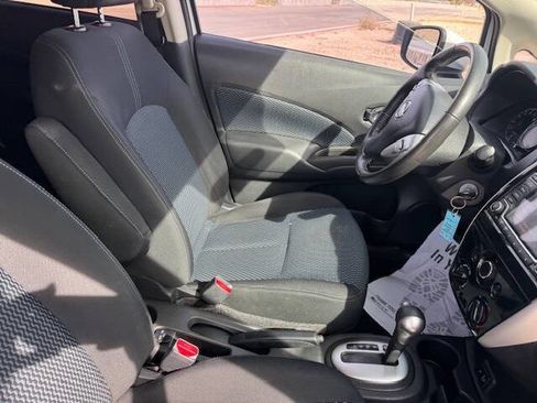 Used 2017 Nissan Versa Note SV image 27