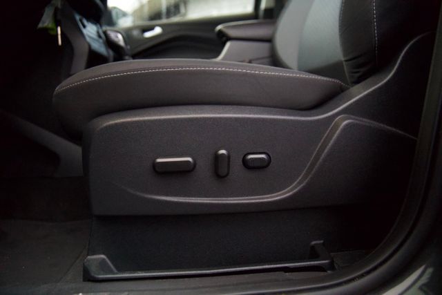 Used 2018 Ford Escape SE AWD/4WD image 15