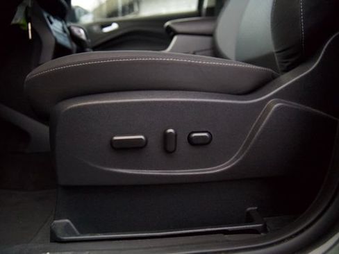 Used 2018 Ford Escape SE AWD/4WD image 15