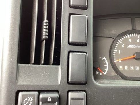 New 2024 Chevrolet Low Cab Forward image 6