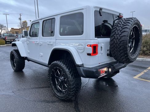 Used 2020 Jeep Wrangler Unlimited Rubicon w/ Advanced Safety Group image 4