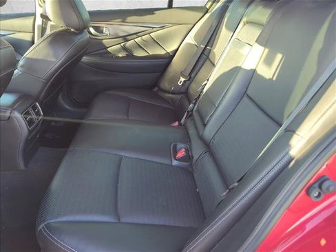 Used 2017 INFINITI Q50 Red Sport 400 AWD/4WD image 8