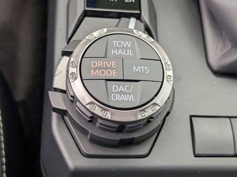 New 2026 Toyota 4Runner TRD Off-Road Premium AWD/4WD image 17