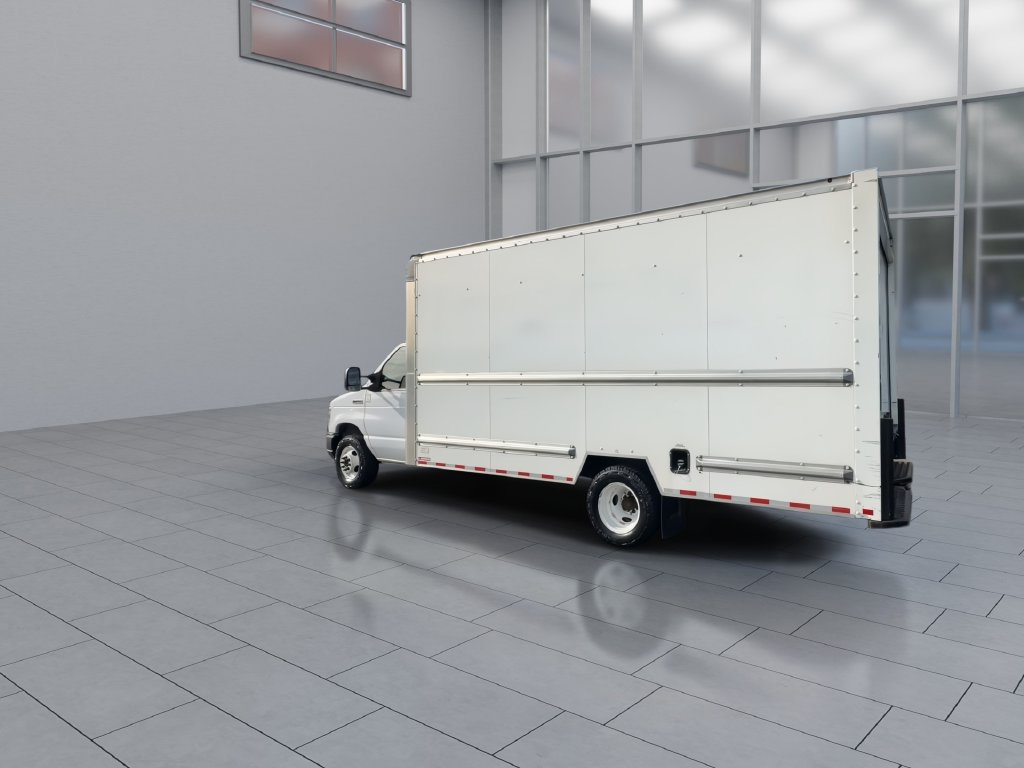 Used 2022 Ford E-350 and Econoline 350 Super Duty RWD image 6