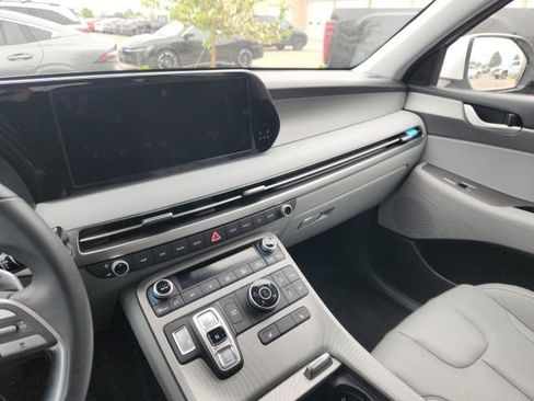 Used 2025 Hyundai Palisade SEL image 6