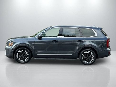 Certified 2024 Kia Telluride S w/ S Sunroof Package AWD/4WD image 4