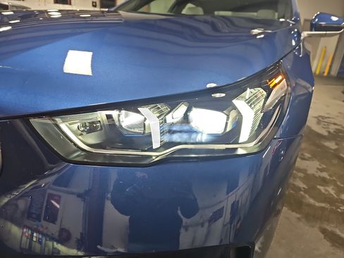 New 2026 BMW i5 eDrive40 w/ Premium Package image 32