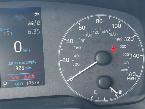 Certified 2025 Toyota Corolla LE image 12