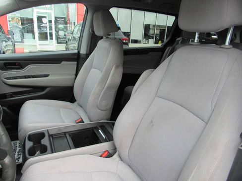 Used 2020 Honda Odyssey EX image 10