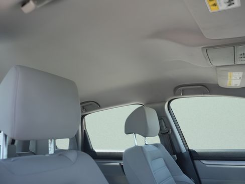 Used 2019 Honda CR-V LX image 13