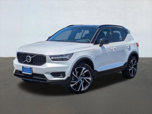 Used 2021 Volvo XC40 T5 R-Design w/ Climate Package AWD/4WD image 1