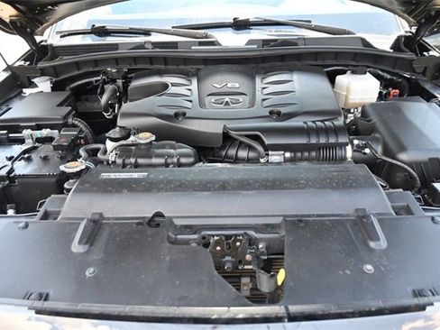 Used 2024 INFINITI QX80 Sensory image 30