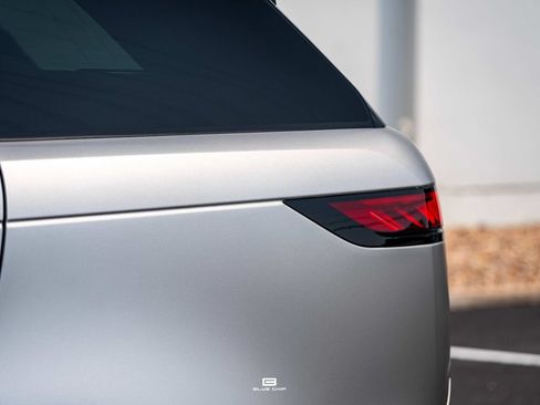 Used 2024 Land Rover Range Rover Sport AWD/4WD image 4