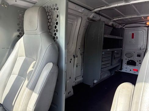 Used 2014 Ford E-250 and Econoline 250 w/ Commercial Cargo Van Package image 19